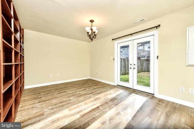 Building Photo - 523 Blacksburg Terrace NE