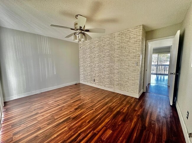 Building Photo - 5704 Channel Dr