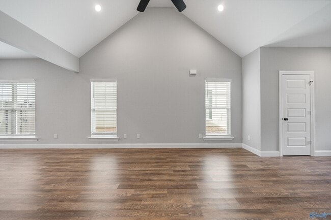 Building Photo - 1013 Highgrove Hts NW
