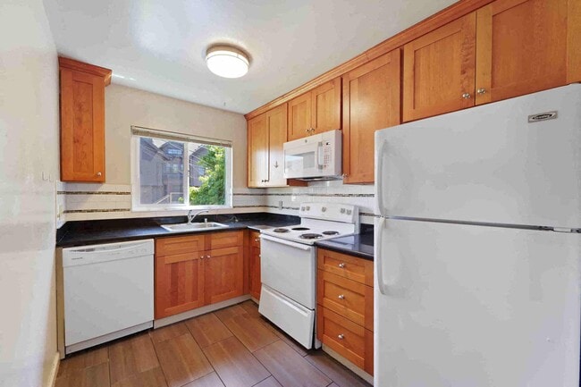 Floorplan - 2546 Warring St.