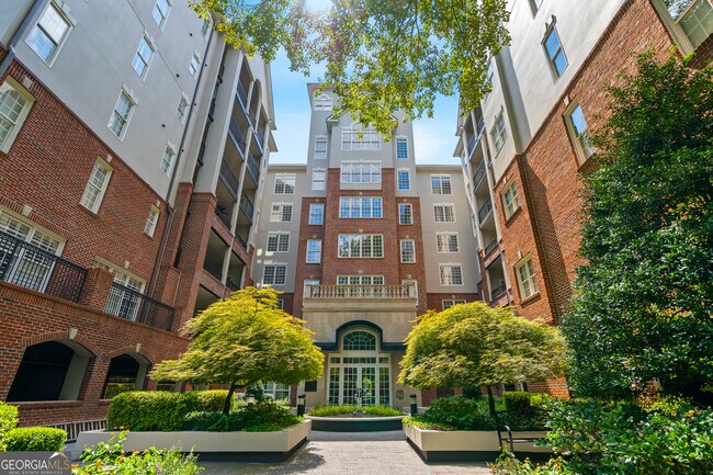 Primary Photo - 50 Biscayne Dr NW
