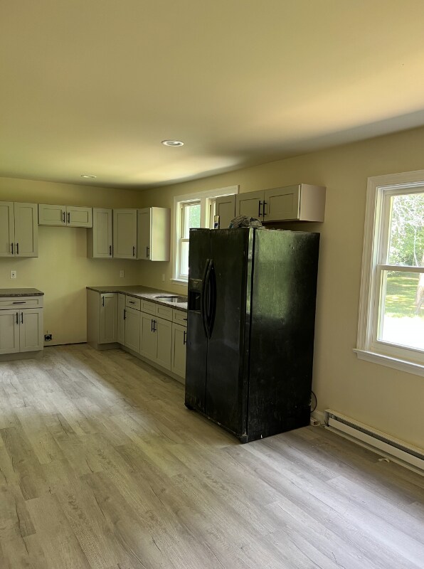 Building Photo - 2013 Howells Ln