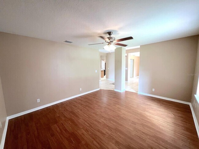 Building Photo - 70 Pheasant Dr