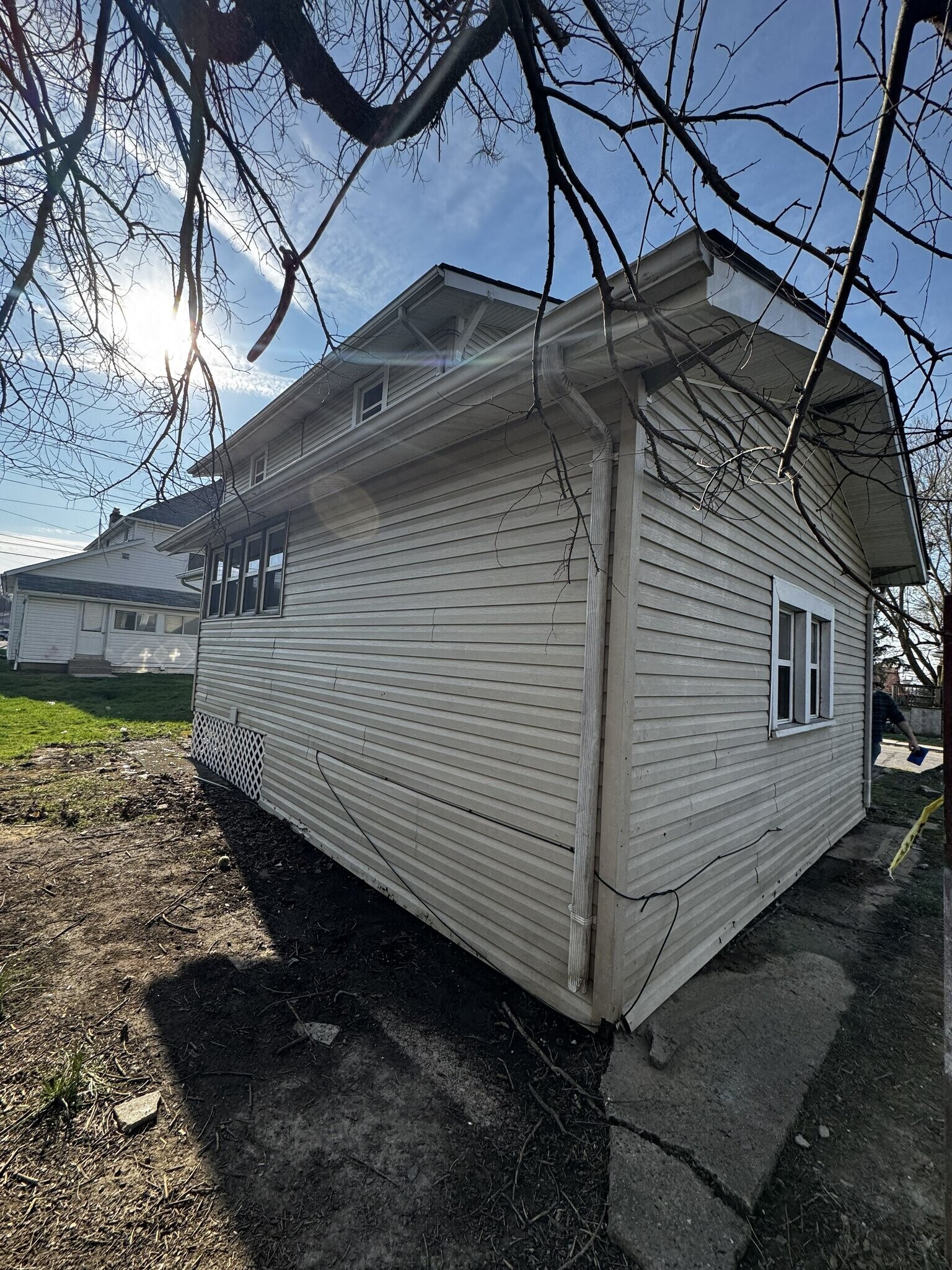 Building Photo - 120 W Brown Ave