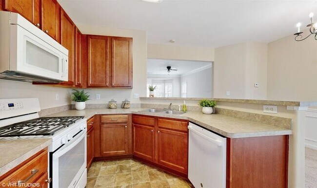 Building Photo - Coming Soon! Exceptional 2BR/2.5BA End Unit Townhome in College Park!