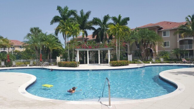 Building Photo - 6482 Emerald Dunes Dr