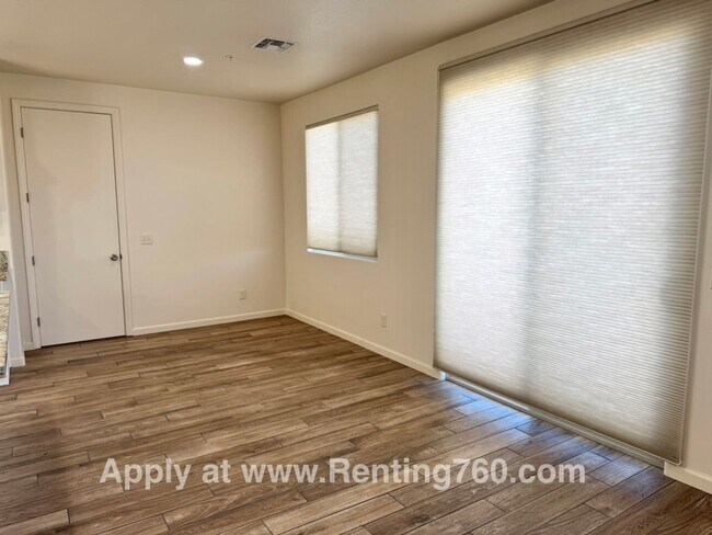 Building Photo - Prestigious Updated Home In Sage Estates