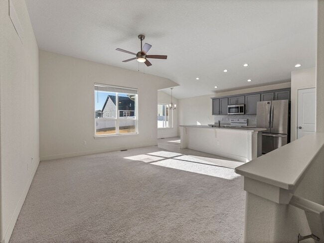 Building Photo - Excellent Home in Great Johnstown Area Available For Quick Move-In!