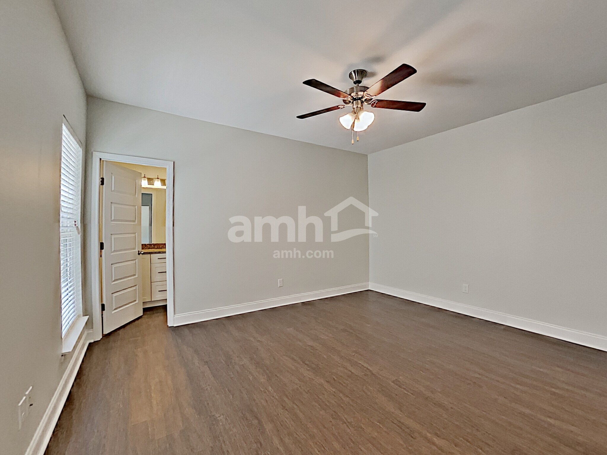 Building Photo - 5232 Tupelo St