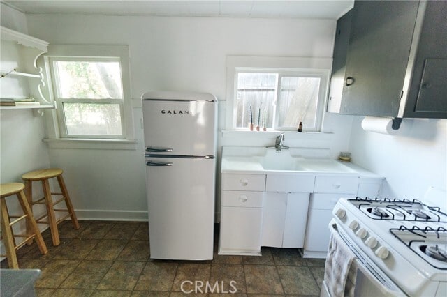 Building Photo - 141 Roselawn Pl