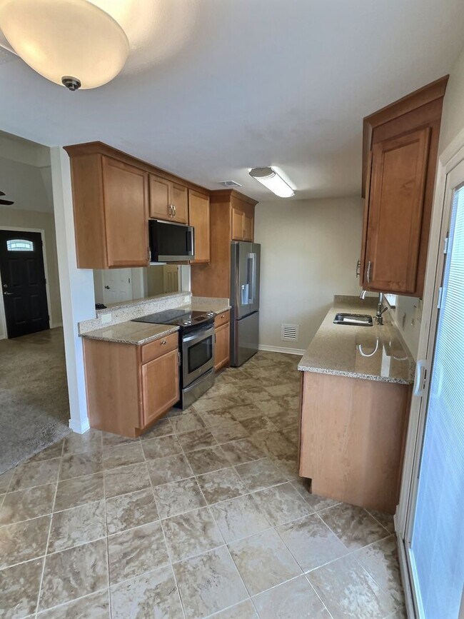 Building Photo - 3 BD 2 BA Home in Ocean Springs School District