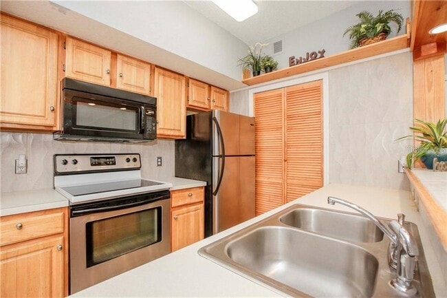 Building Photo - 13037 Mulberry Park Dr