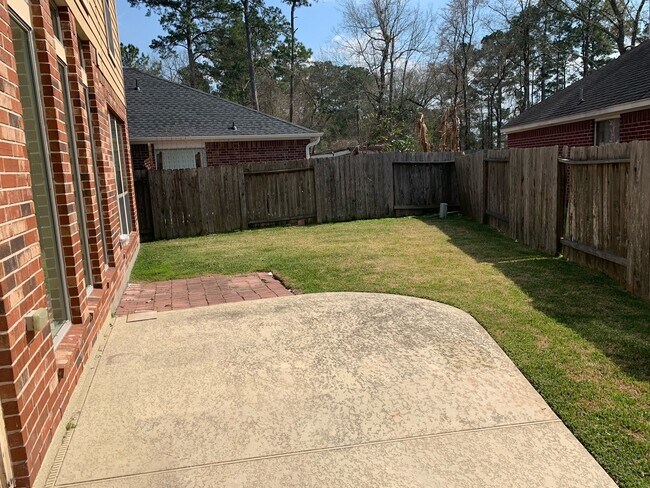 Building Photo - 26891 Royal Timbers Dr