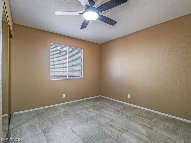 Building Photo - 912 Boulder Springs Dr
