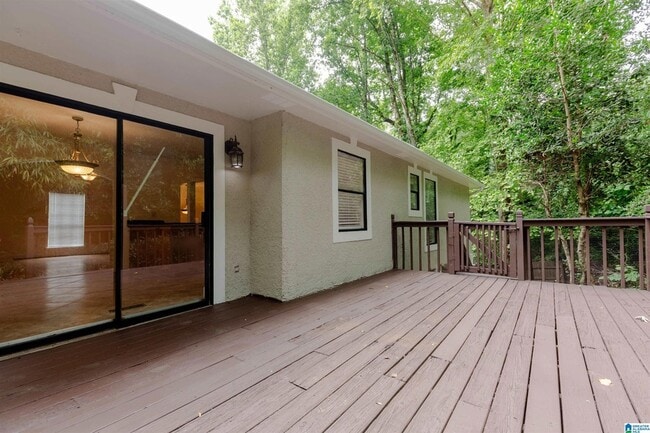 Building Photo - 3612 Chaumont Dr