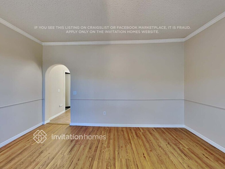 Building Photo - 31602 Loch Aline Dr