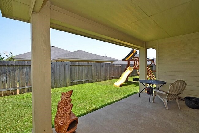 Building Photo - 15834 Sarasam Creek Ct