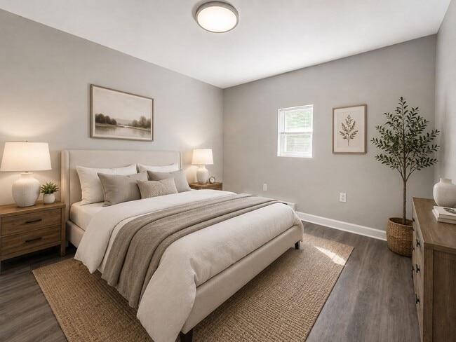 Building Photo - Spacious 3-Bedroom Rental with Front Porch, Backyard & Basement