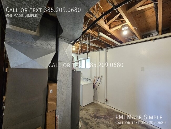 Building Photo - 260 S 400 E
