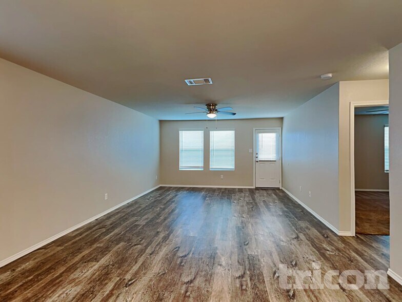 Building Photo - 8522 Amistad Cove