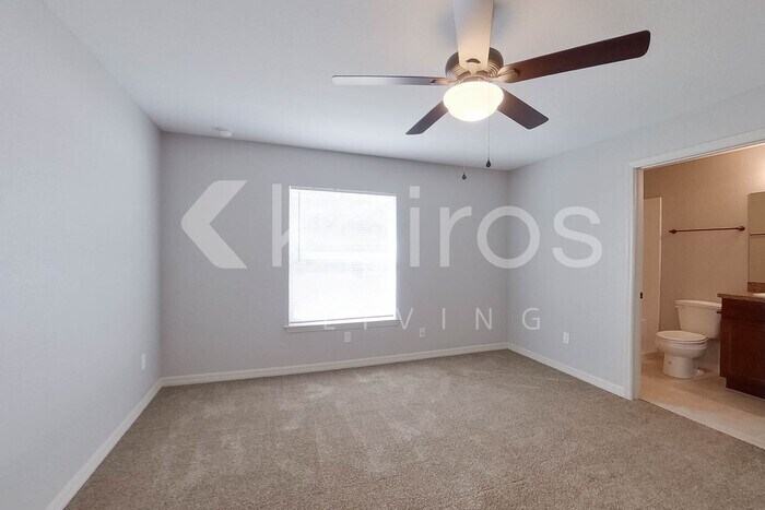 Building Photo - 465 Malauka Radial