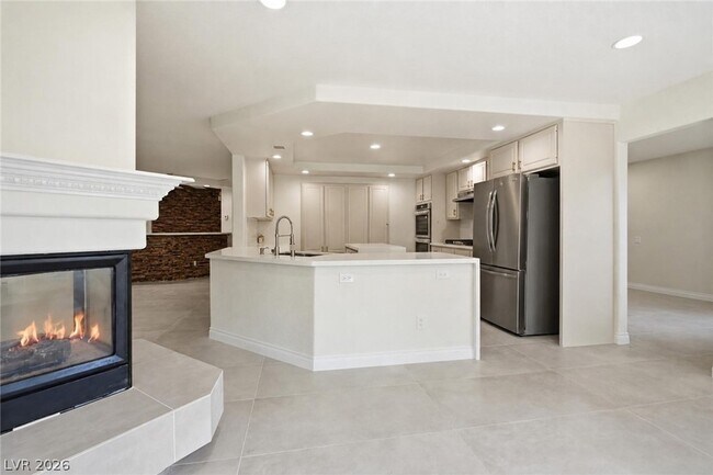 Building Photo - 9081 Lawton Pine Dr