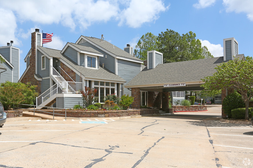 Leasing Office - Stoneridge Apartments