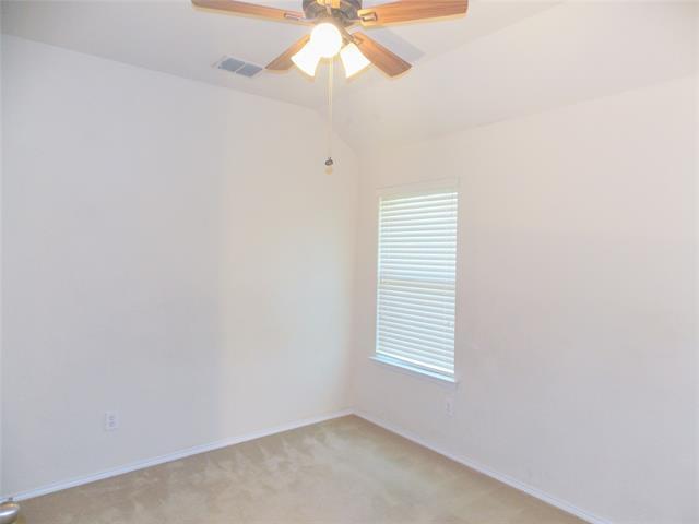 Building Photo - 213 Cliffbrook Dr