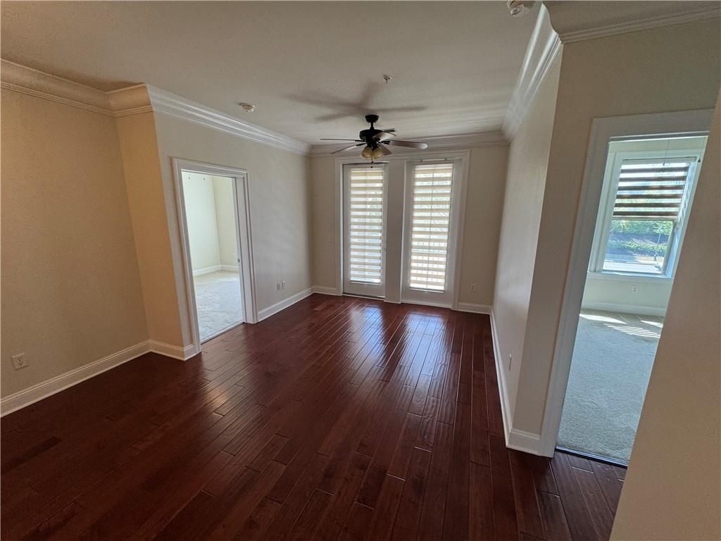 Building Photo - 901 Abernathy Rd NE