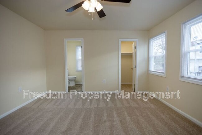 Building Photo - 8343 Irongate Way