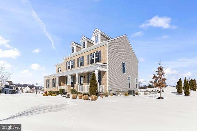 Building Photo - 12600 Coventry Mnr Wy