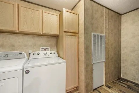 Building Photo - 1750 Wildhorse Ln