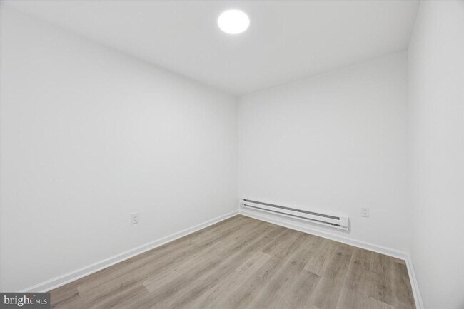 Building Photo - 5133 Reno St