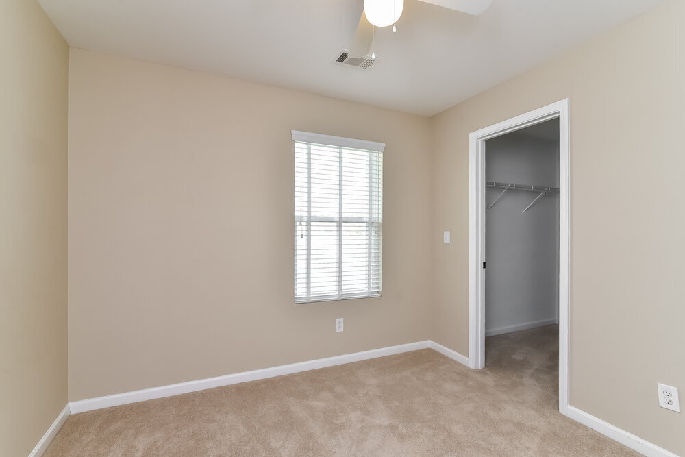 Building Photo - 3625 Roseman Landing