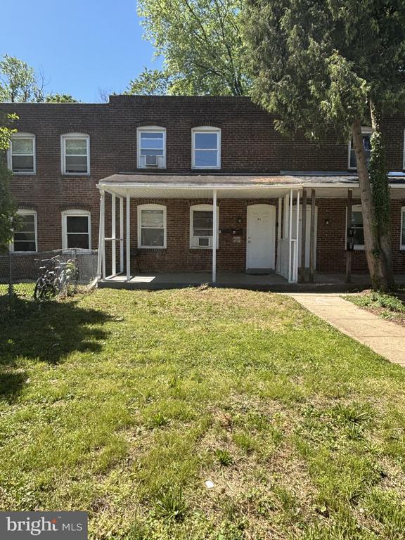 Building Photo - 611 Maude Ave