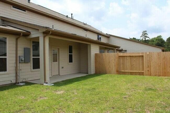 Building Photo - 12327 Dona Lane