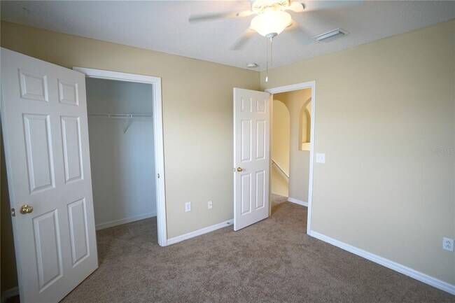 Building Photo - 10427 River Bream Dr