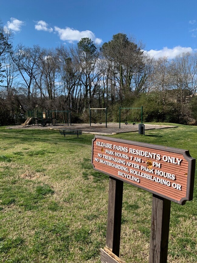 Building Photo - 121 Winners Cir