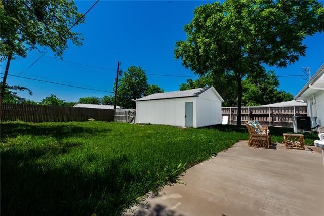 Building Photo - 3704 Strayhorn Dr