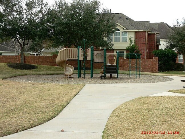 Building Photo - 4019 Angel Springs Dr