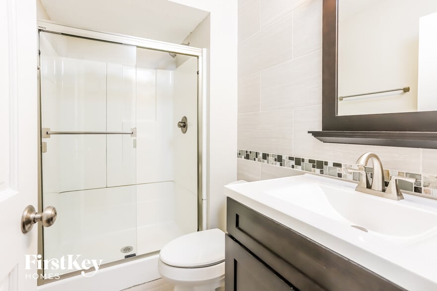 Building Photo - 4332 Meadowgreen Trails Dr