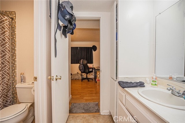 Building Photo - 23611 Golden Springs Dr