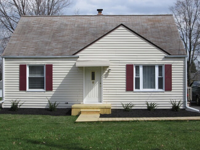 Building Photo - 519 Forest-Hill Dr