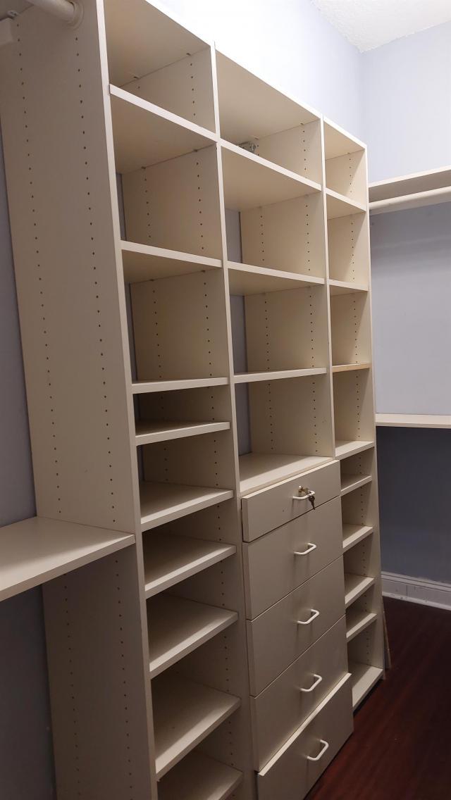 Building Photo - 5 bedroom in Jacksonville FL 32256