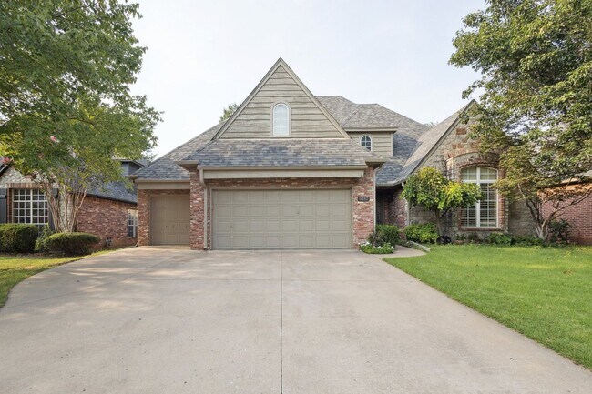 Primary Photo - 4 Bedroom + Bonus Room & Office with Gorgeous Pool