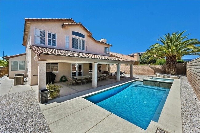 Building Photo - 8380 Campana Dr