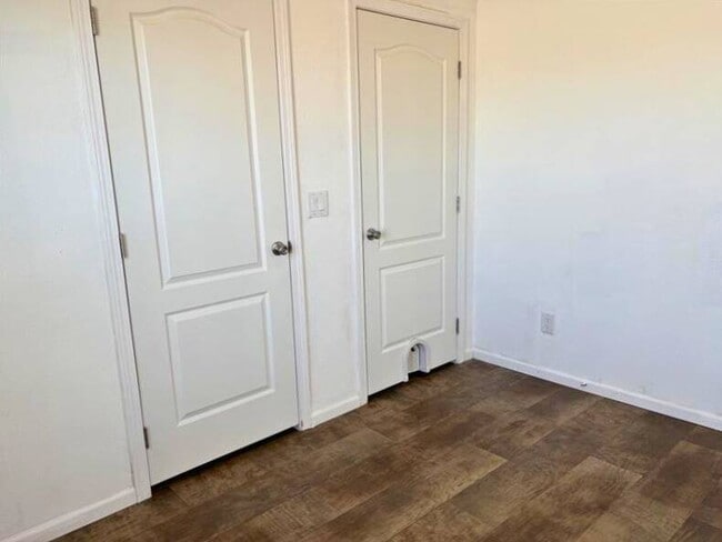 Building Photo - 350 Lee Ave