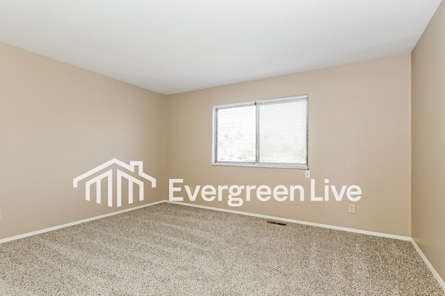 Building Photo - 6500 Loblolly Dr