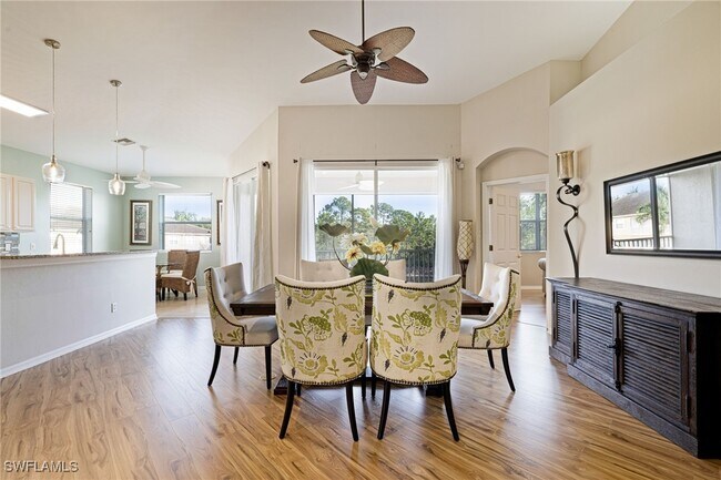 Building Photo - 9120 Spanish Moss Way