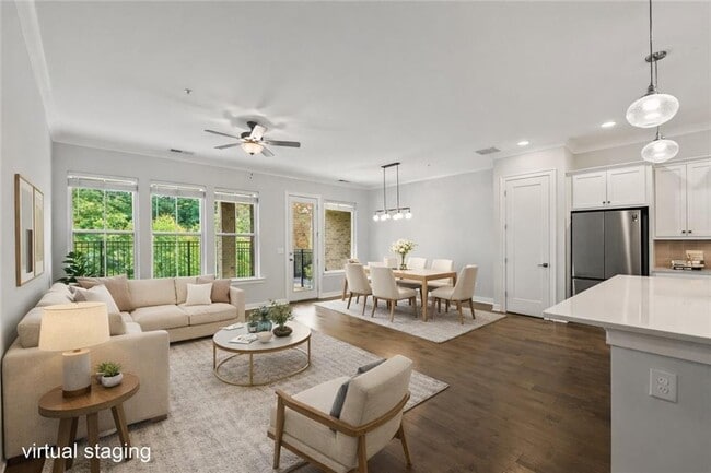 Building Photo - 240 Walker Ave